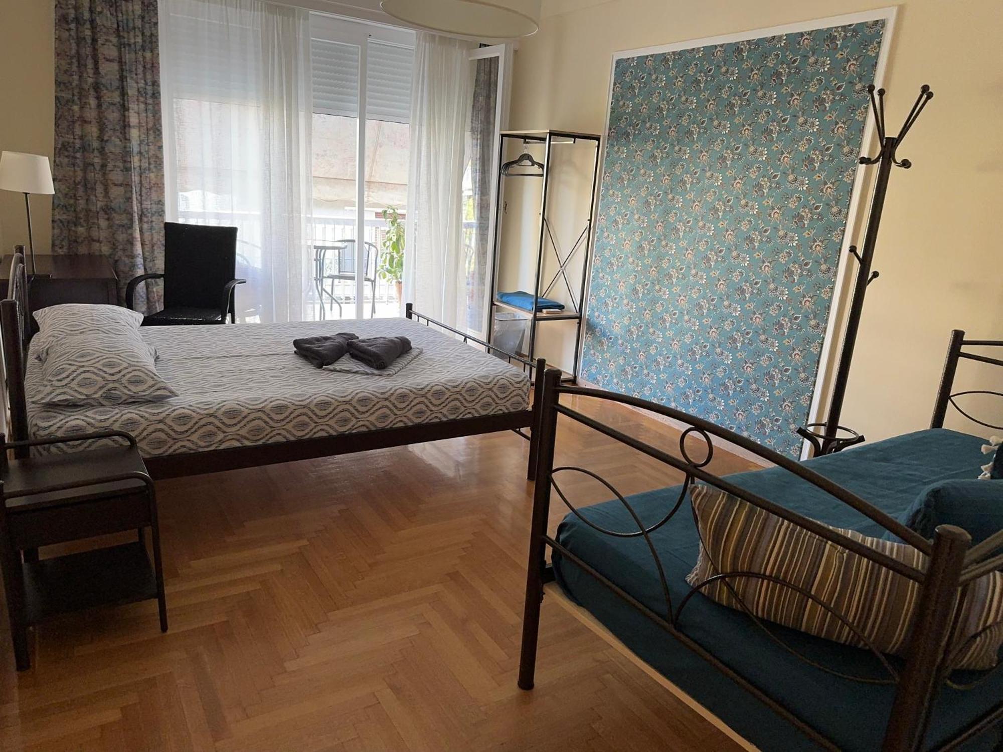 Petaluda House 5 Bed and Breakfast Athen Eksteriør billede
